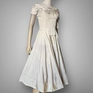 1950s Ivory Satin Party Dress Scallop Neck Fit & Flare Wedding Prom Vintage Gown